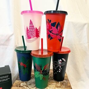NWT ☕️STARBUCKS Special Holiday Edition Venti Cold Cups Set